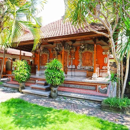 Kawali Homestay Kuta Kuta  Exterior photo