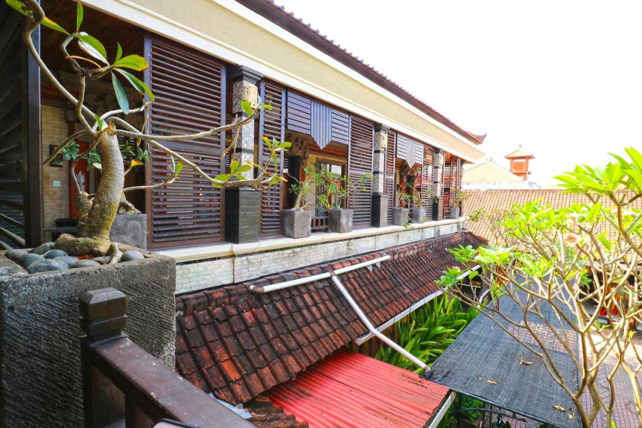 Kawali Homestay Kuta Kuta  Exterior photo