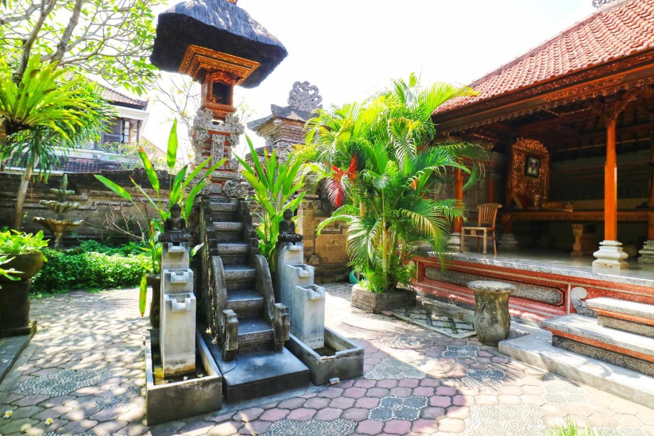 Kawali Homestay Kuta Kuta  Exterior photo